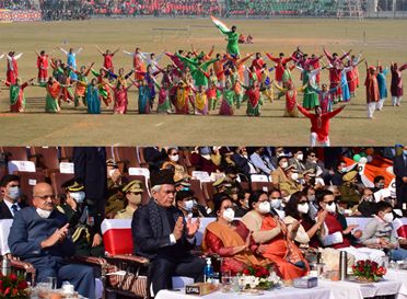 R-Day celebrated in Kashmir amid tight security R-Day celebrated in Kashmir amid tight security