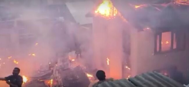Several houses damaged in Sopore blaze Several houses damaged in Sopore blaze