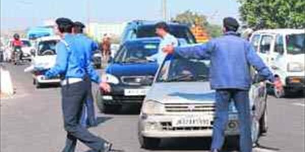 Enforcement drive across Jammu: 445 traffic violation notices issued, 60 vehicles seized