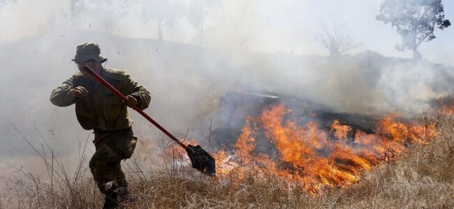 Israel strikes Gaza after Hamas fires incendiary balloons