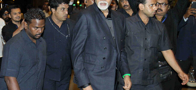 Amitabh Bachchan’s police bodyguard transferred amid reports of ‘Rs 1.5 crore annual income’ Amitabh Bachchan’s police bodyguard transferred amid reports of ‘Rs 1.5 crore annual income’