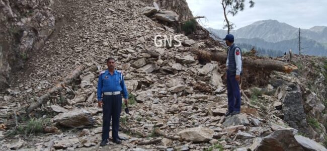 Landslide closes Mughal Road 