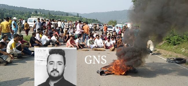 Youth ‘murdered’ in Rajouri, locals stage protest
