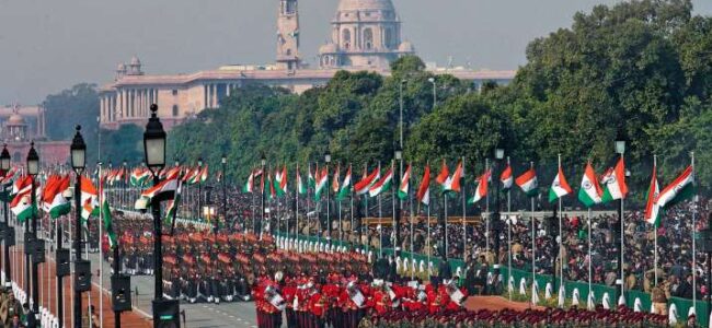 Tricolour unfurled at Rajpath with booming 21-gun salute