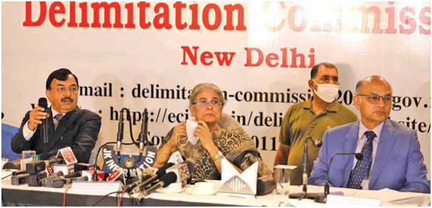 Delimitation panel signs final order for redrawing assembly seats in JK Delimitation panel signs final order for redrawing assembly seats in JK
