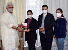 Lt Guv felicitates young Chess Champion Lt Guv felicitates young Chess Champion
