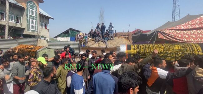 Amid tears and sobs SPO, his brother laid to rest in Budgam Amid tears and sobs SPO, his brother laid to rest in Budgam