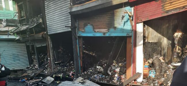 Eight shops gutted in midnight blaze at Zaina Kadal