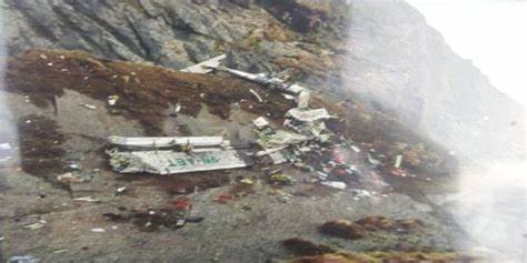 Nepal crash: Nepalese rescuers resume search for four missing persons Nepal crash: Nepalese rescuers resume search for four missing persons