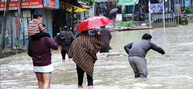 Heavy showers may lead to flash floods, warns MeT