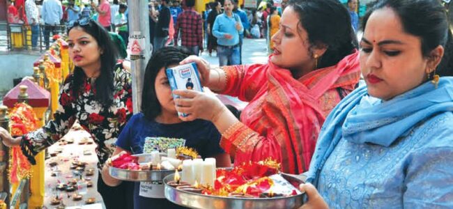 Kashmiri migrant pandits observe 35th exodus anniversary in Jammu
