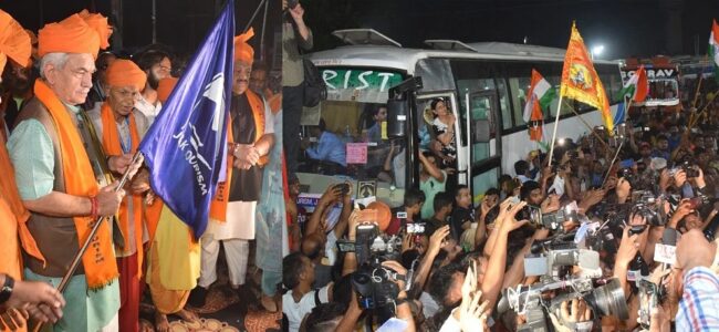 L-G Manoj Sinha flags off 1st batch of Amarnath pilgrims from Jammu L-G Manoj Sinha flags off 1st batch of Amarnath pilgrims from Jammu