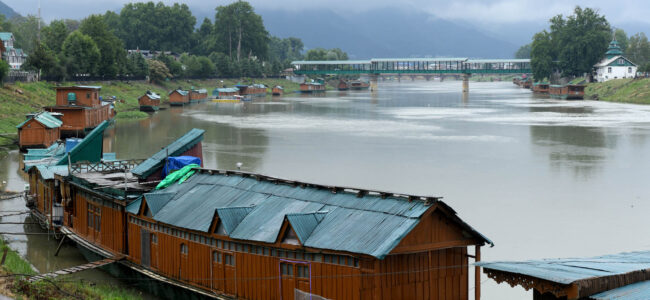 Heavy rainfall generates worries among residents, many schools closed Heavy rainfall generates worries among residents, many schools closed