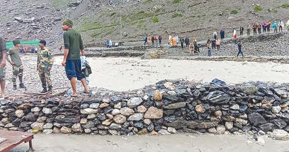 Cloudburst triggers flash floods in Reasi district, no casualties Cloudburst triggers flash floods in Reasi district, no casualties