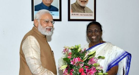 PM Narendra Modi calls on President Murmu