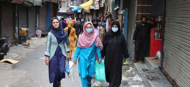 Wearing of face masks made mandatory in Srinagar
