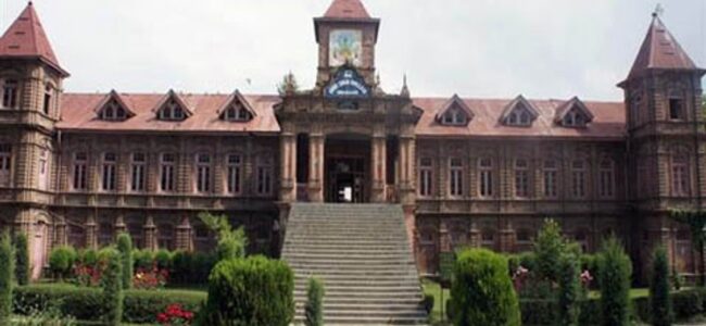 J&K has 1.16 lakh seats in degree colleges, just 45,000 students; no to new colleges: Govt J&K has 1.16 lakh seats in degree colleges, just 45,000 students; no to new colleges: Govt