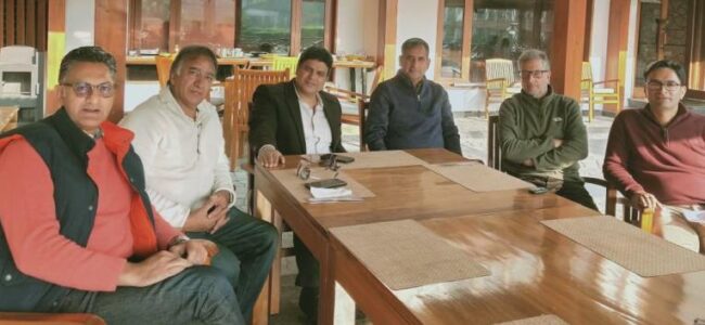 Secretary Tourism meets Pahalgam Hoteliers Club Secretary Tourism meets Pahalgam Hoteliers Club
