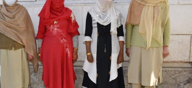 Police busts human trafficking gang in Budgam, three held Police busts human trafficking gang in Budgam, three held