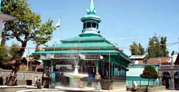 A spiritual guide: Hazrat Mir Syed Mohammad Hussain Simnani (RA)