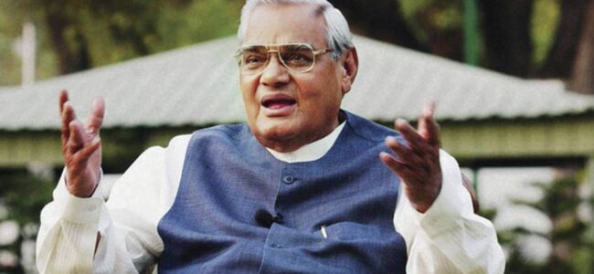 Prez Murmu, PM Modi pay tributes to Vajpayee on death anniversary Prez Murmu, PM Modi pay tributes to Vajpayee on death anniversary