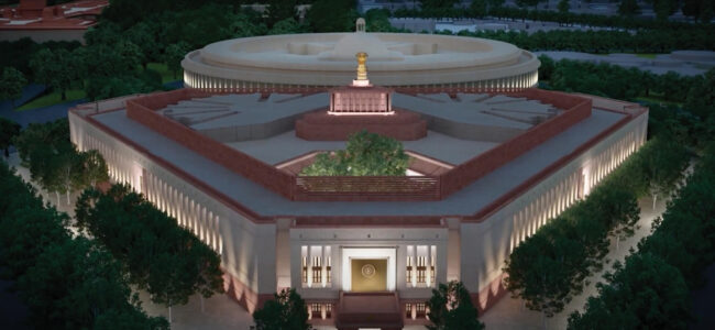 Sonia, Kharge protest in Parliament complex against new labour codes Sonia, Kharge protest in Parliament complex against new labour codes