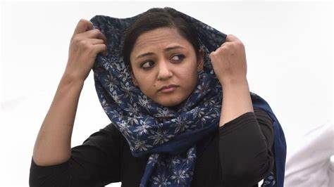 Delhi L-G grants sanction to prosecute Shehla Rashid for tweets about Army Delhi L-G grants sanction to prosecute Shehla Rashid for tweets about Army