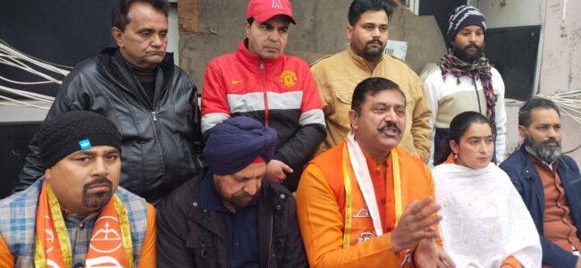 JK unit of Shiv Sena to join Rahul Gandhi led Bharat Joda Yatra in Jammu JK unit of Shiv Sena to join Rahul Gandhi led Bharat Joda Yatra in Jammu