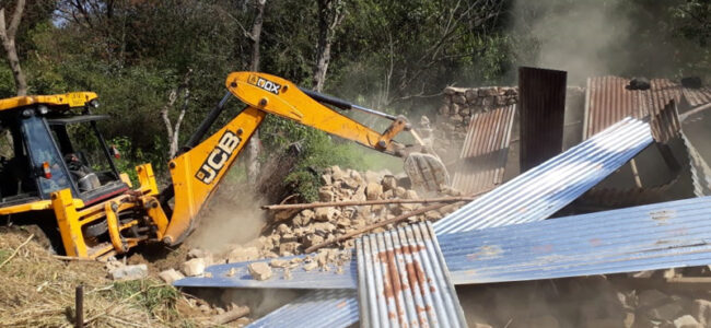 Govt admits illegal constructions across major tourist hubs like Gulmarg, Pahalgam