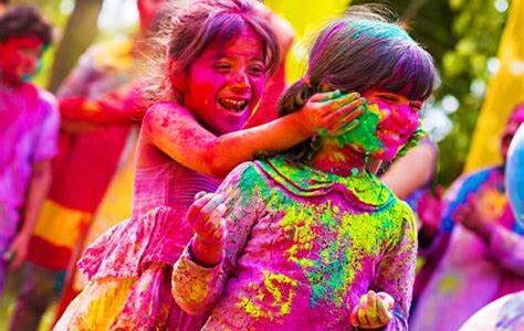 PM Modi greets people on Holi