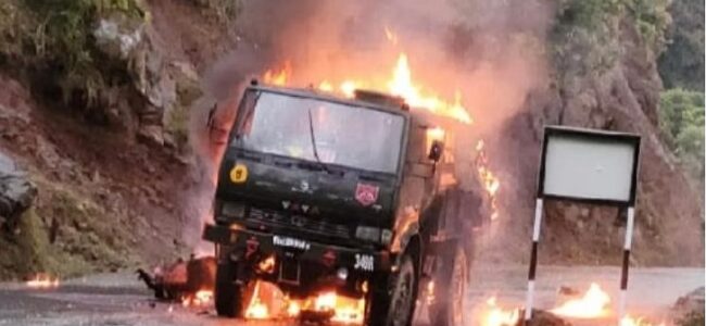 Northern Army Commander visits terror attack site in Poonch, reviews security
