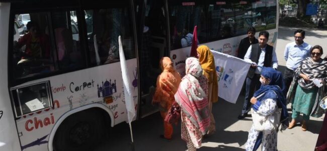G-20 meeting: Director Tourism flags off all women Srinagar city tour