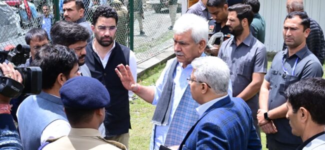 Lt Guv visits Baltal, reviews status of preparedness of Shri Amarnath yatra Lt Guv visits Baltal, reviews status of preparedness of Shri Amarnath yatra