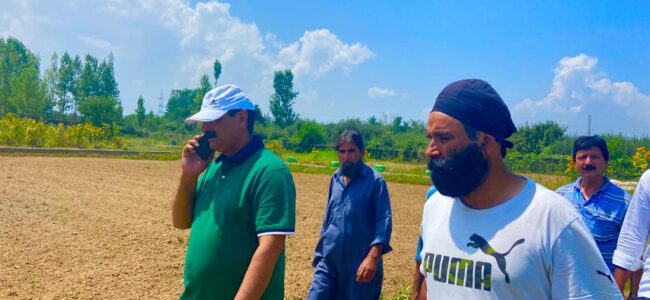 Director Agriculture Kashmir visits SMF Tapper Kreeri