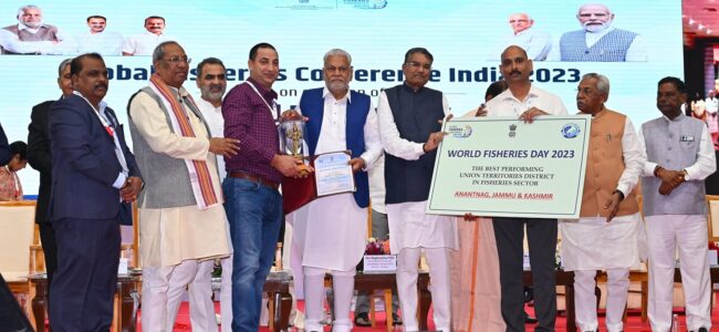 J&K Fisheries deptt ranks top among best performing districts across country J&K Fisheries deptt ranks top among best performing districts across country