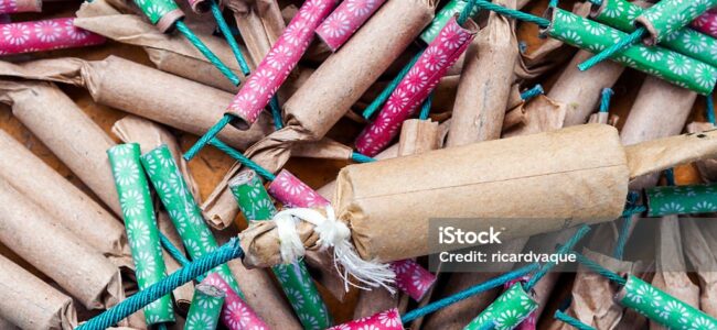 Police issue advisory over use of firecrackers in Srinagar Police issue advisory over use of firecrackers in Srinagar