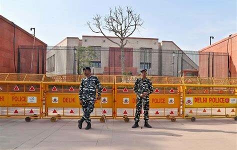 Govt ropes in CISF for security of Parliament complex Govt ropes in CISF for security of Parliament complex