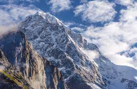 Cutting pollution to Covid pandemic level may prevent Himalayan glaciers from disappearing: Study Cutting pollution to Covid pandemic level may prevent Himalayan glaciers from disappearing: Study