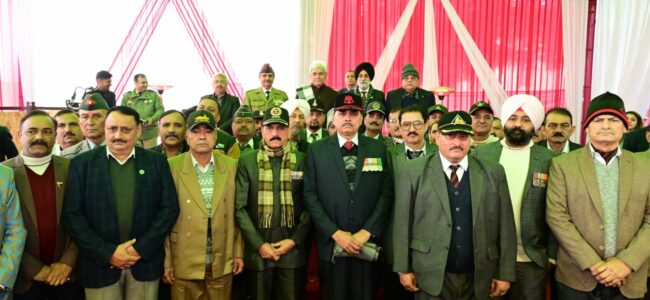 Armed Forces Veterans’ Day celebrated at Raj Bhawan Armed Forces Veterans’ Day celebrated at Raj Bhawan