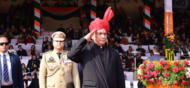 R-Day: LG pays homage to fallen heroes at Balidan Stambh R-Day: LG pays homage to fallen heroes at Balidan Stambh