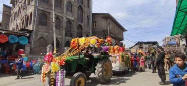 Hindu community in Srinagar celebrates Ram Navami, takes out Shobha Yatra