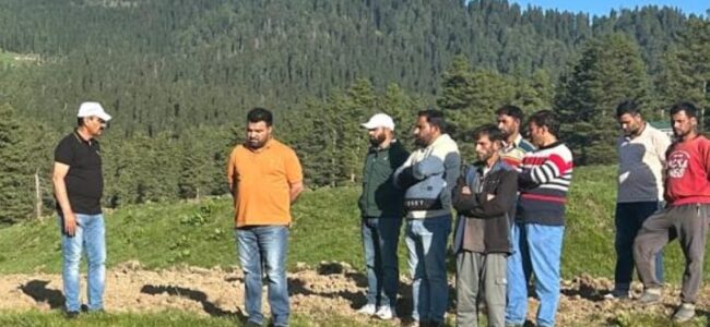 Director Agriculture visits Potato Development farm in Baramulla