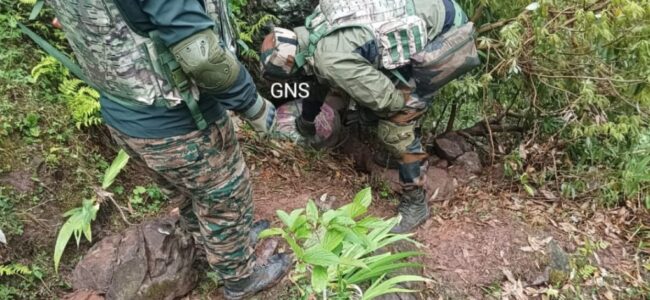 Security forces recover IED in Baramulla