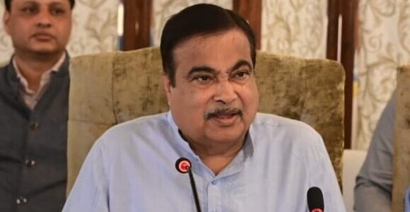 New barrier-less highway toll collection system to be in place across India within one year: Gadkari New barrier-less highway toll collection system to be in place across India within one year: Gadkari