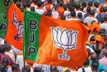 Liquor sale a ‘direct assault’ on Kashmir’s ethos: BJP