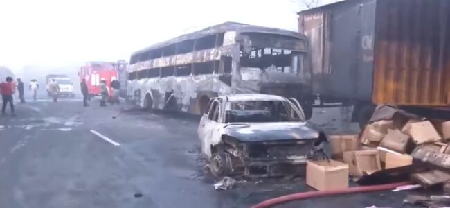 5 dead, 37 injured in fire after truck carrying chemical collides with other vehicles in Jaipur 5 dead, 37 injured in fire after truck carrying chemical collides with other vehicles in Jaipur