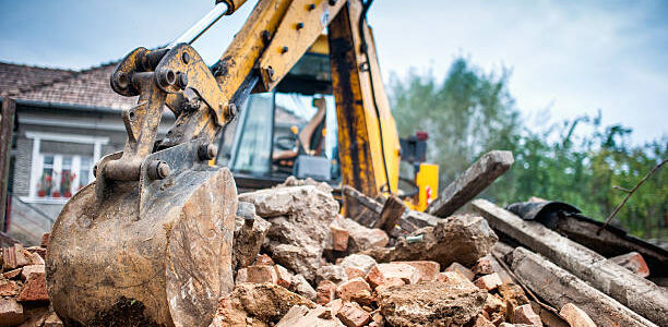 Police halt demolition drive in Jammu briefly to retrieve national flag