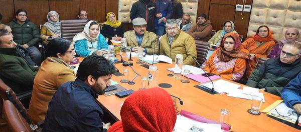 Sakeena Itoo reviews functioning of H&ME department in Srinagar, Budgam, Ganderbal, Pulwama districts