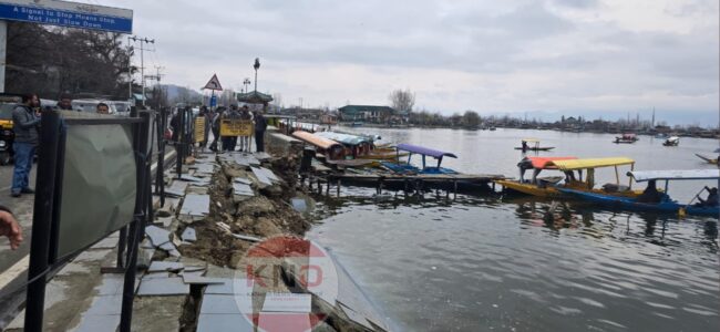 No restrictions on construction around Dal, Nigeen, Khushalsar lakes: J&K Govt