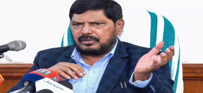 India should declare war against Pak if it refuses to hand over PoK: Union Minister